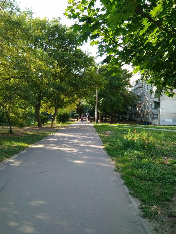 Квартира Рядом С Метро Kharkiv Exterior photo